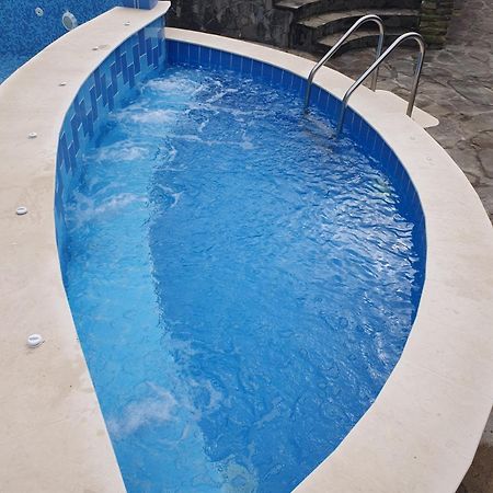 Family Hotel Chiflik Hills Exterior foto